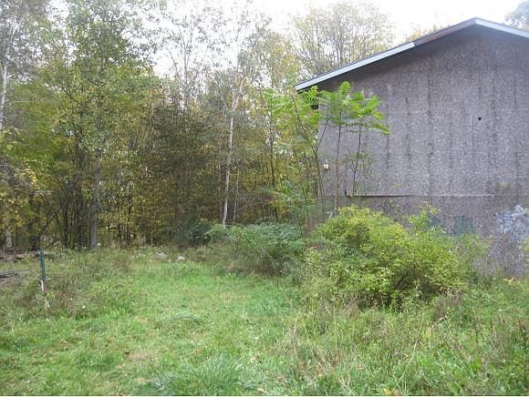 1st image of 31 Overland Dr