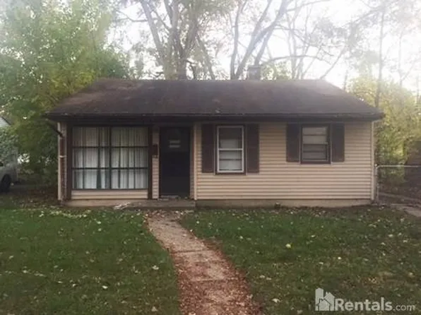 10101 Albany Ave, Oak Park, MI 48237