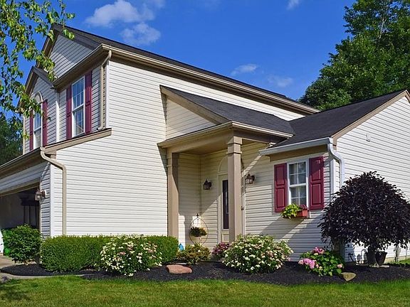 2nd image of 664 Canterbury Ln
