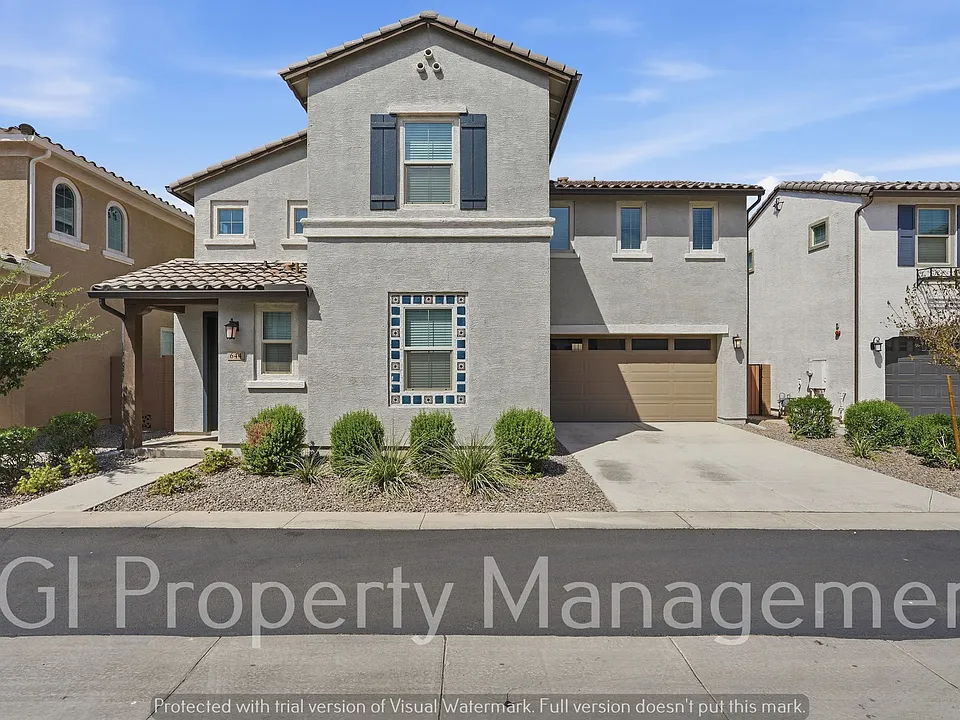 644 S Heron Ln