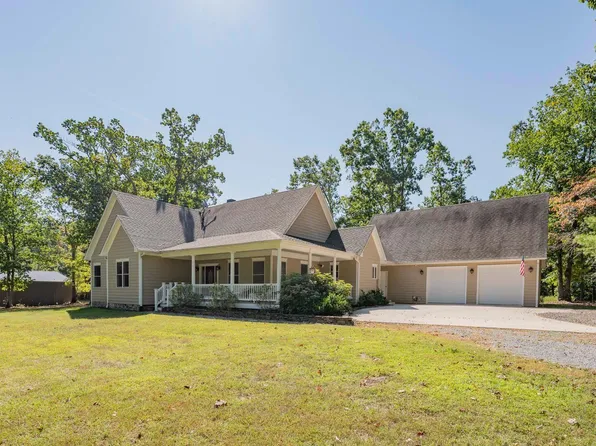 2815 Cobbs Mountain Rd, Bedford, VA 24523