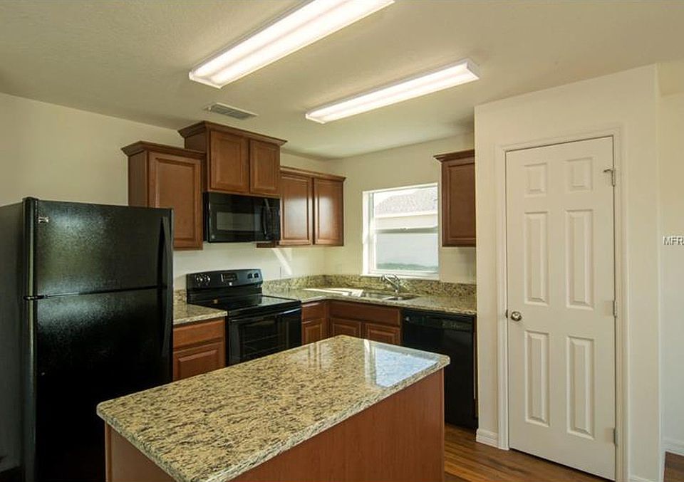 1st image of 700 Swallowtail Dr
