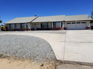 15455 Tuscola Rd, Apple Valley, CA 92307