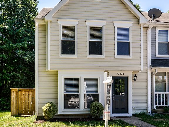 2nd image of 22428 Stablehouse Dr