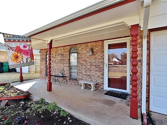 2nd image of 9617 S Winston Way