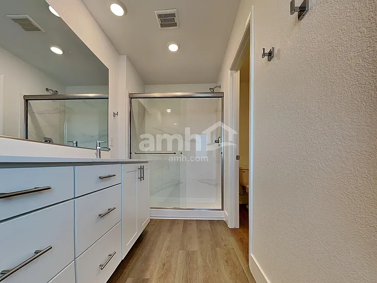 8386 Flagpole Loop Ave — Photo 11