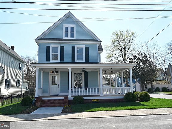 5th image of 10 W End Ave