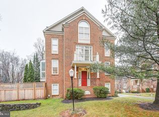 9700 Whitley Park Pl #TOWNHOUSE 19, Bethesda, MD 20814