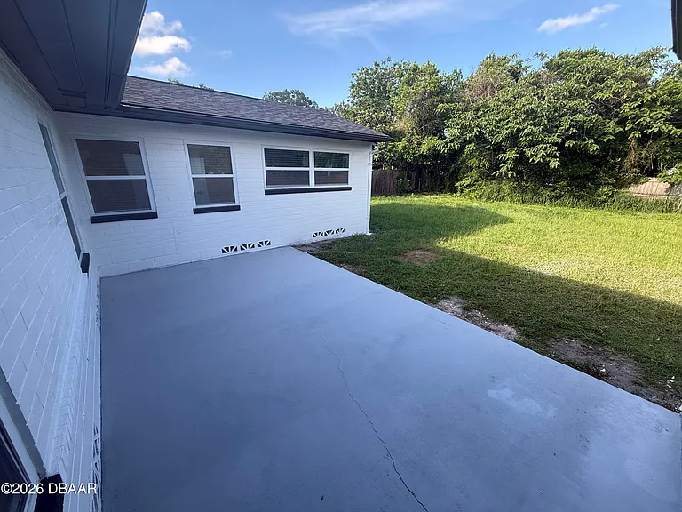 243 S Hull Ave — Photo 26