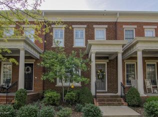 9404 Norton Commons Blvd, Prospect, KY 40059