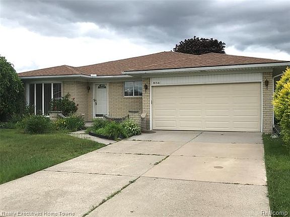 2nd image of 38316 Sumpter Dr