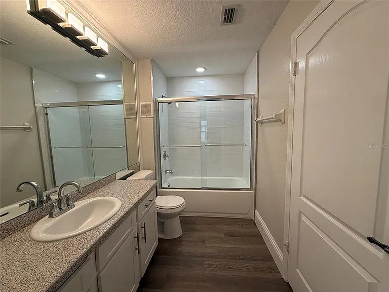 609 Island Place Way #609 — Photo 7