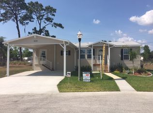 36142 Palm Breeze Ln, Grand Island, FL 32735