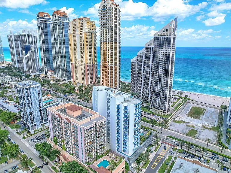 17550 Collins Ave #1002 — Photo 2