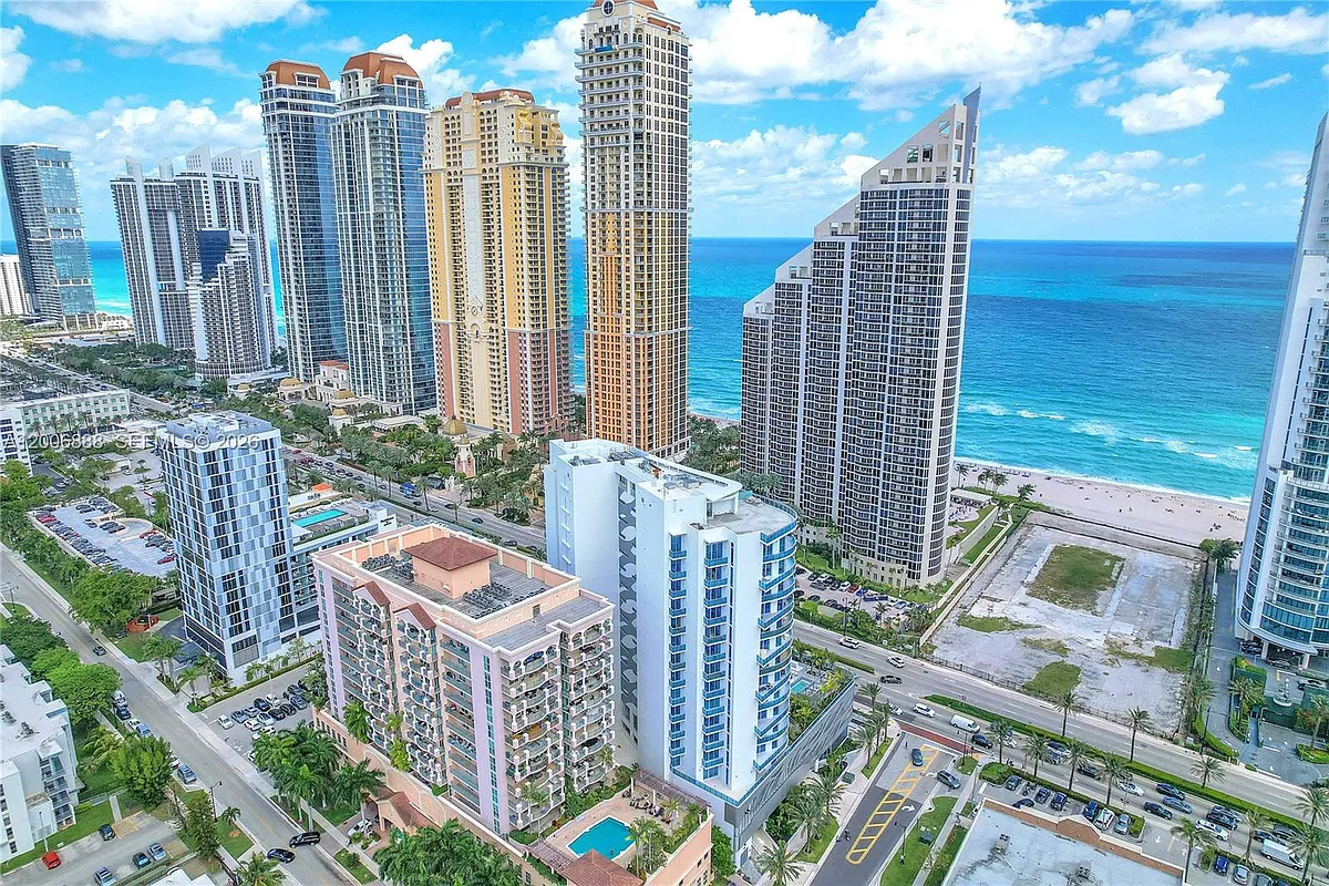 Building Photo - 17550 Collins Ave #1002