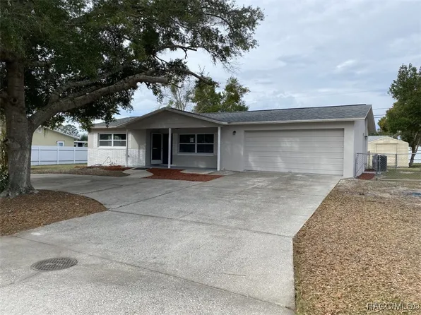 208 S Adams St, Beverly Hills, FL 34465