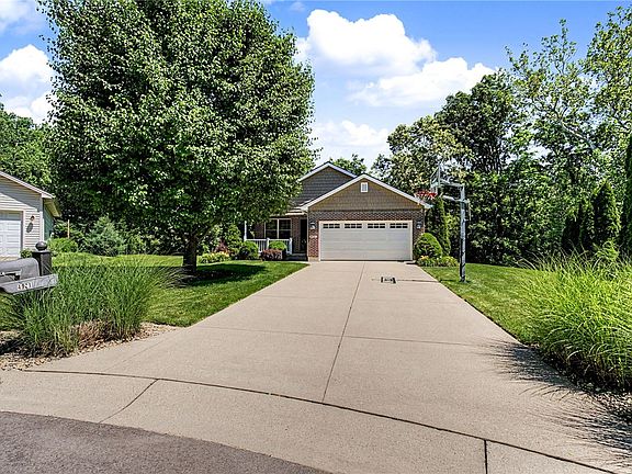 3rd image of 4921 Sir Gregory Way