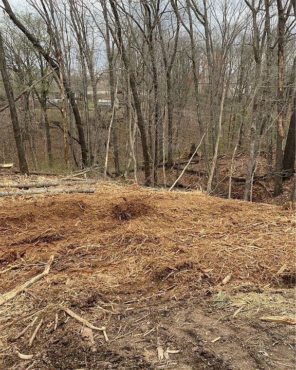 1st image of 10 Brecknock Dr