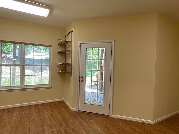 5th image of 6125 White Marble Ct
