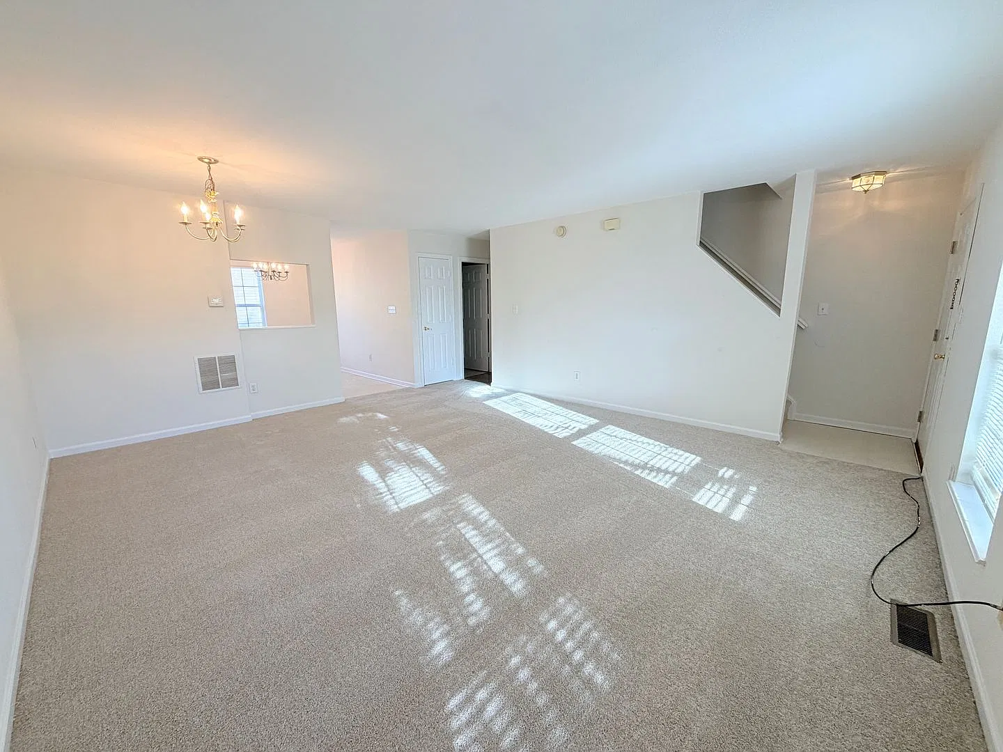 Now Showing: 3 Bedroom / 2.5 Bathroom Located At 3023 Skylar Ln. — Photo 3
