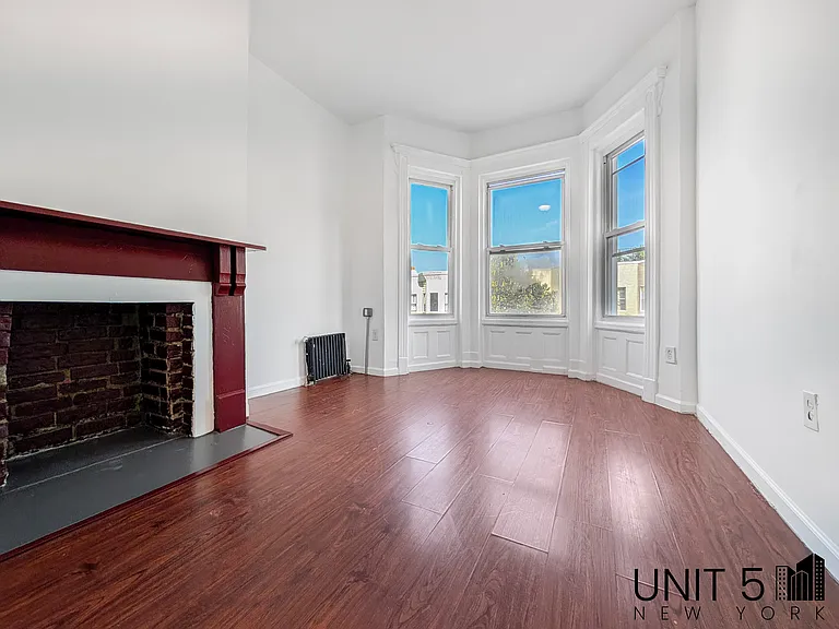 232 Covert St #2 — Photo 9
