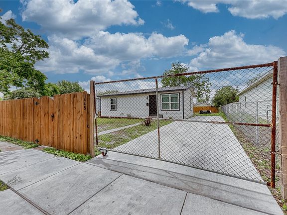 2nd image of 1445 Buenos Aires St