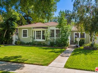 3914 W Clark Ave, Burbank, CA 91505