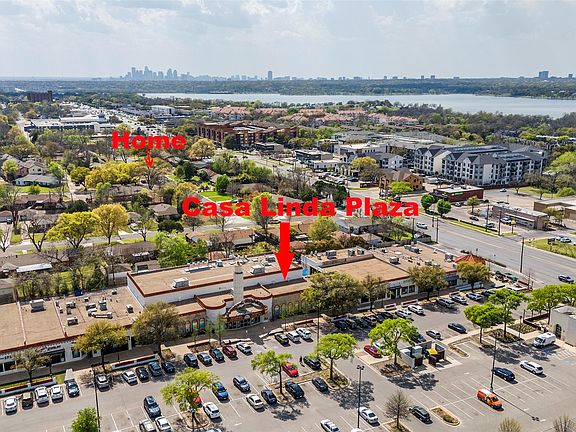 2nd image of 8911 San Fernando Way