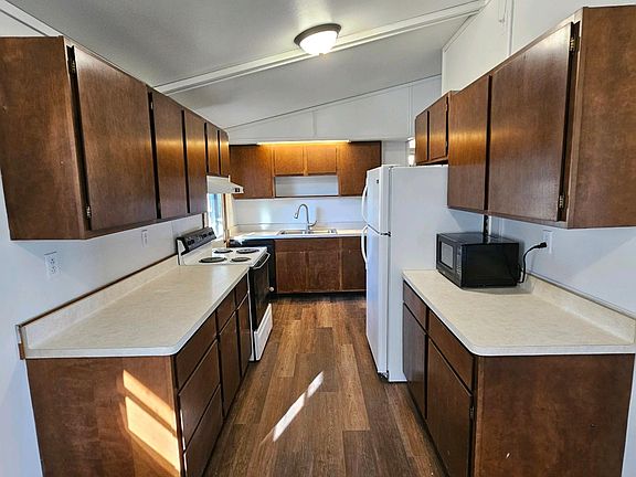 4th image of 1202 Cheryl Ave