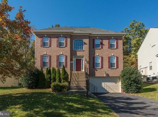 4222 Talon Dr, Dumfries, VA 22025