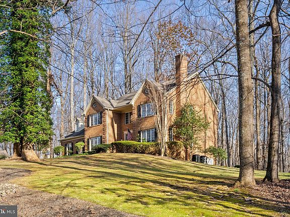 5th image of 6637 Plantation Ln