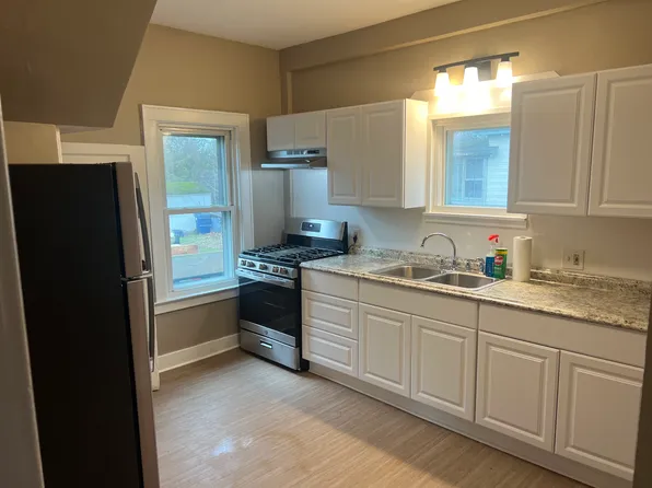 (undisclosed Address), Syracuse, NY 13211