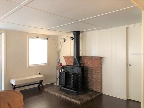 3rd image of 4108 Lindenwood Dr