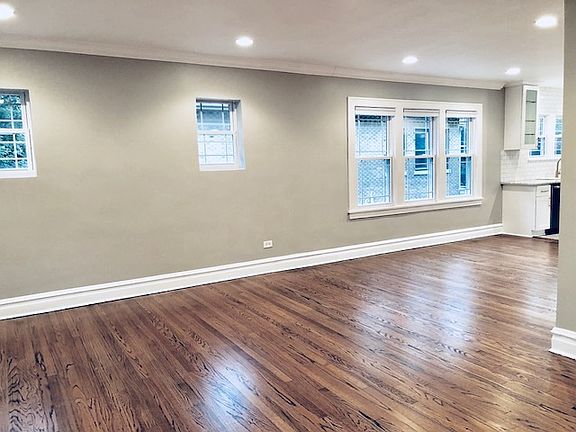 4th image of 728 N Highland Ave