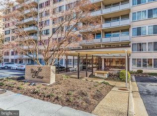 1301 S Arlington Ridge Rd APT 101, Arlington, VA 22202