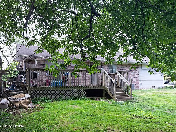 2nd image of 1820 Montclair Dr