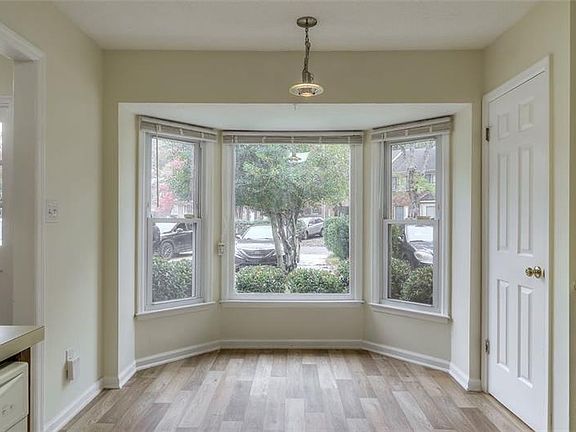 5th image of 1711 Twin Brooks Dr SE #1711