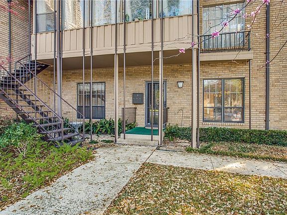 2nd image of 4312 Bellaire Dr S APT 142