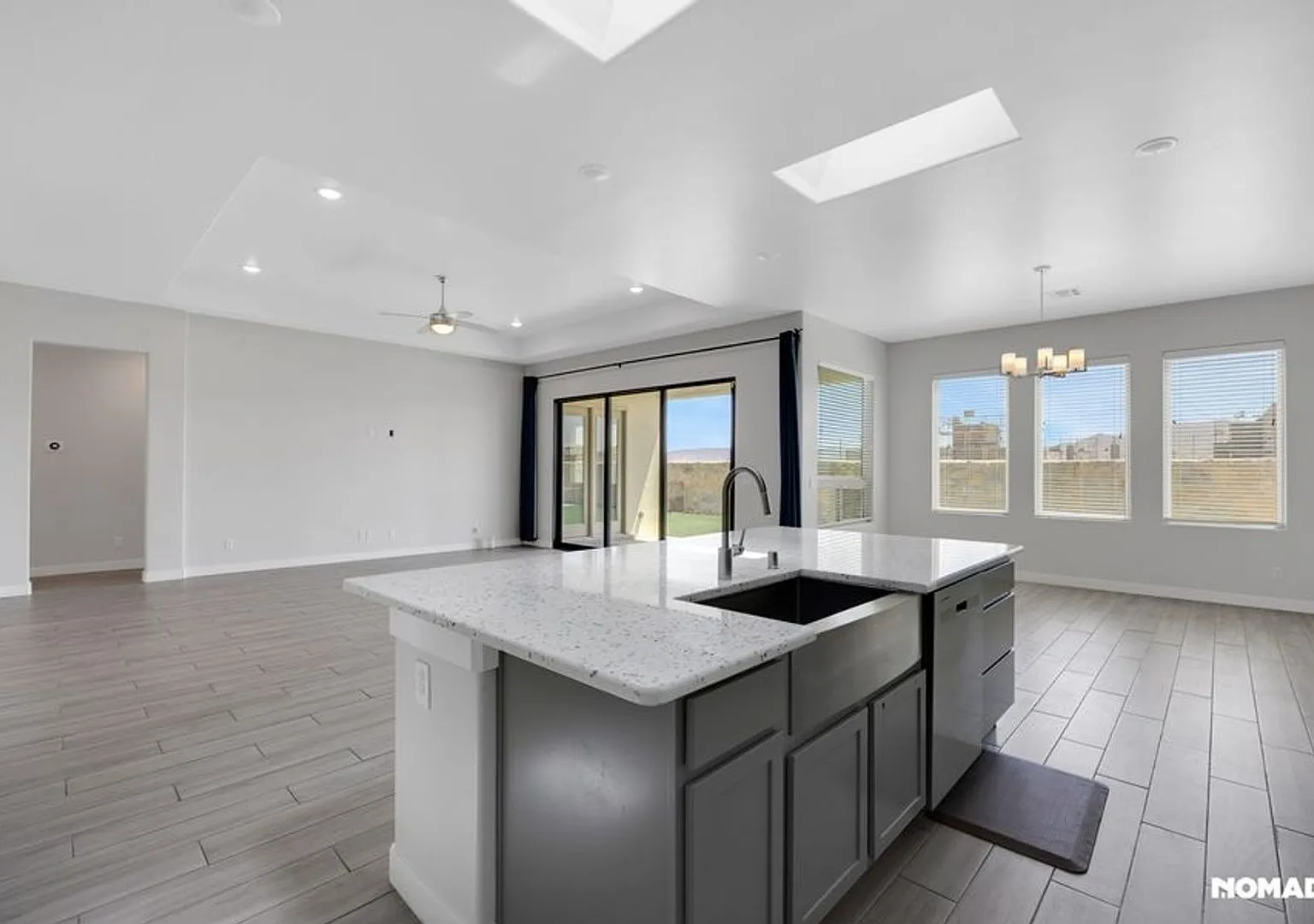 Spacious 4BR House in Las Cruces — Photo 3