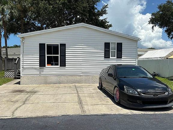 5th image of 4657 Nader Ln