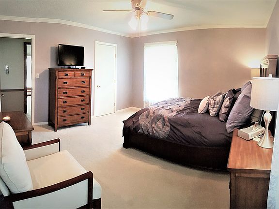 Large Master Suite