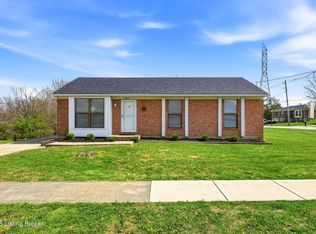 4319 Chenwood Ln, Jeffersontown, KY