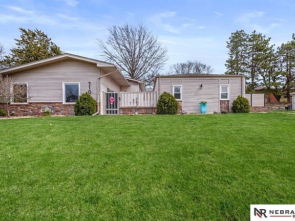 5th image of 510 Hazelwood Dr