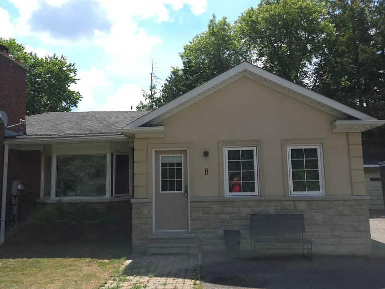 60 Norton Blvd #B — Photo 1