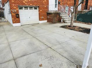 2635 Harding Ave #1, Bronx, NY 10465