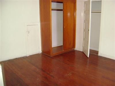 4th image of 221 E Gunckel St