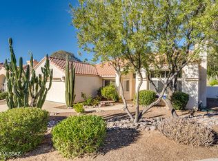 10805 N Ridgewind Ct, Tucson, AZ 85737