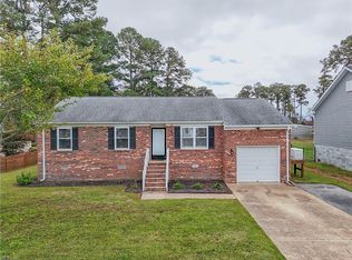 23 Church St, Poquoson, VA 23662