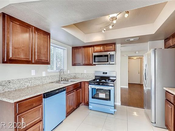 3rd image of 8329 Tide Pool Dr