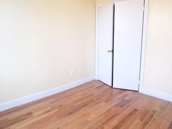 4th image of 1937 Daly Ave APT 45